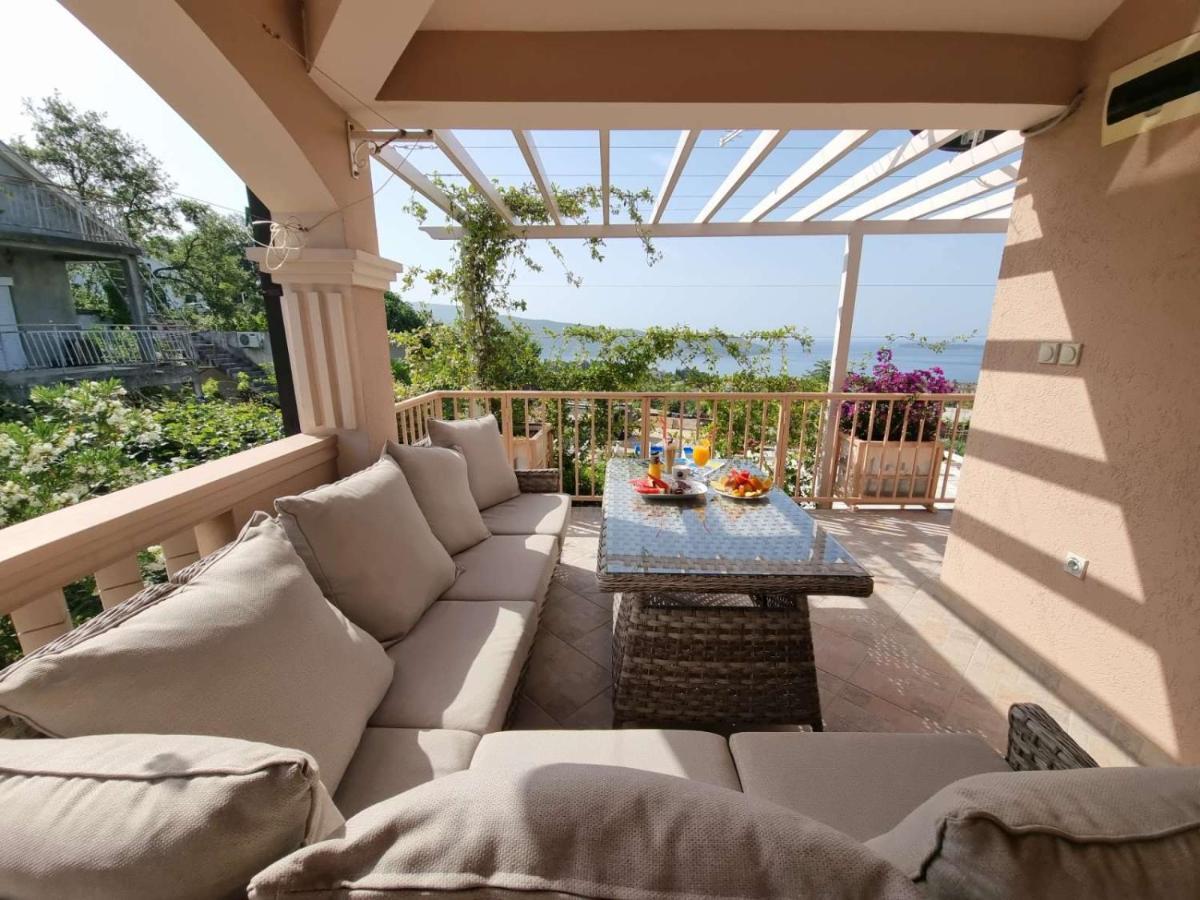 Apartments Popadic With Parking Herceg Novi Buitenkant foto